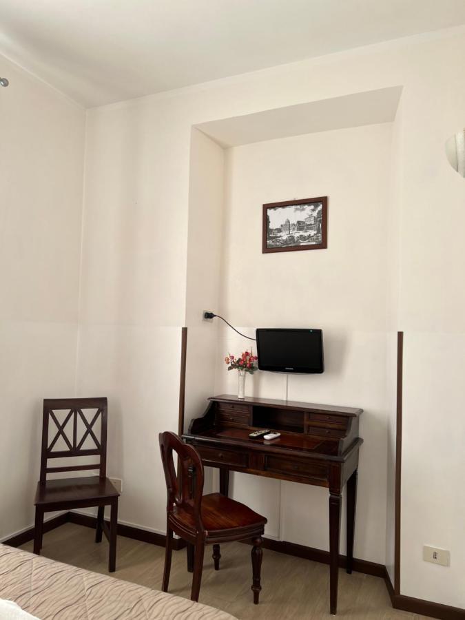 September Bed & Breakfast Rom